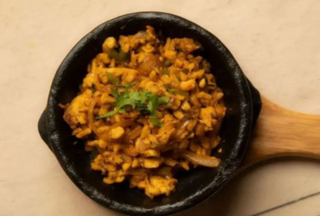 مقلقل دجاج فخار