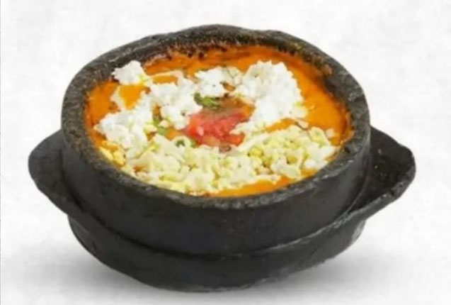 فول طاوة جبن