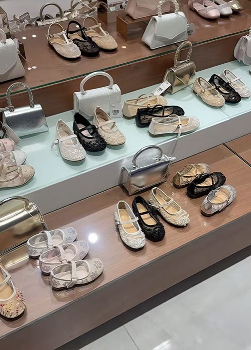 شوز للاطفال